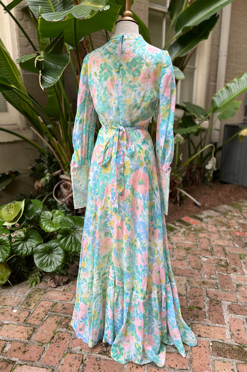 Vintage 1970s Gunne Style Floral Maxi Dress