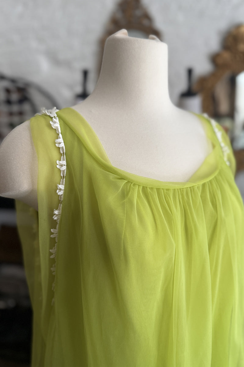 RARE! Vintage 1960s Chartreuse Nylon Chemise Set