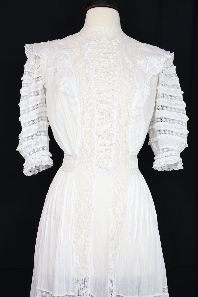 Vintage Antique White Lace Ruffle Sleeve Dress - Sz 0/2