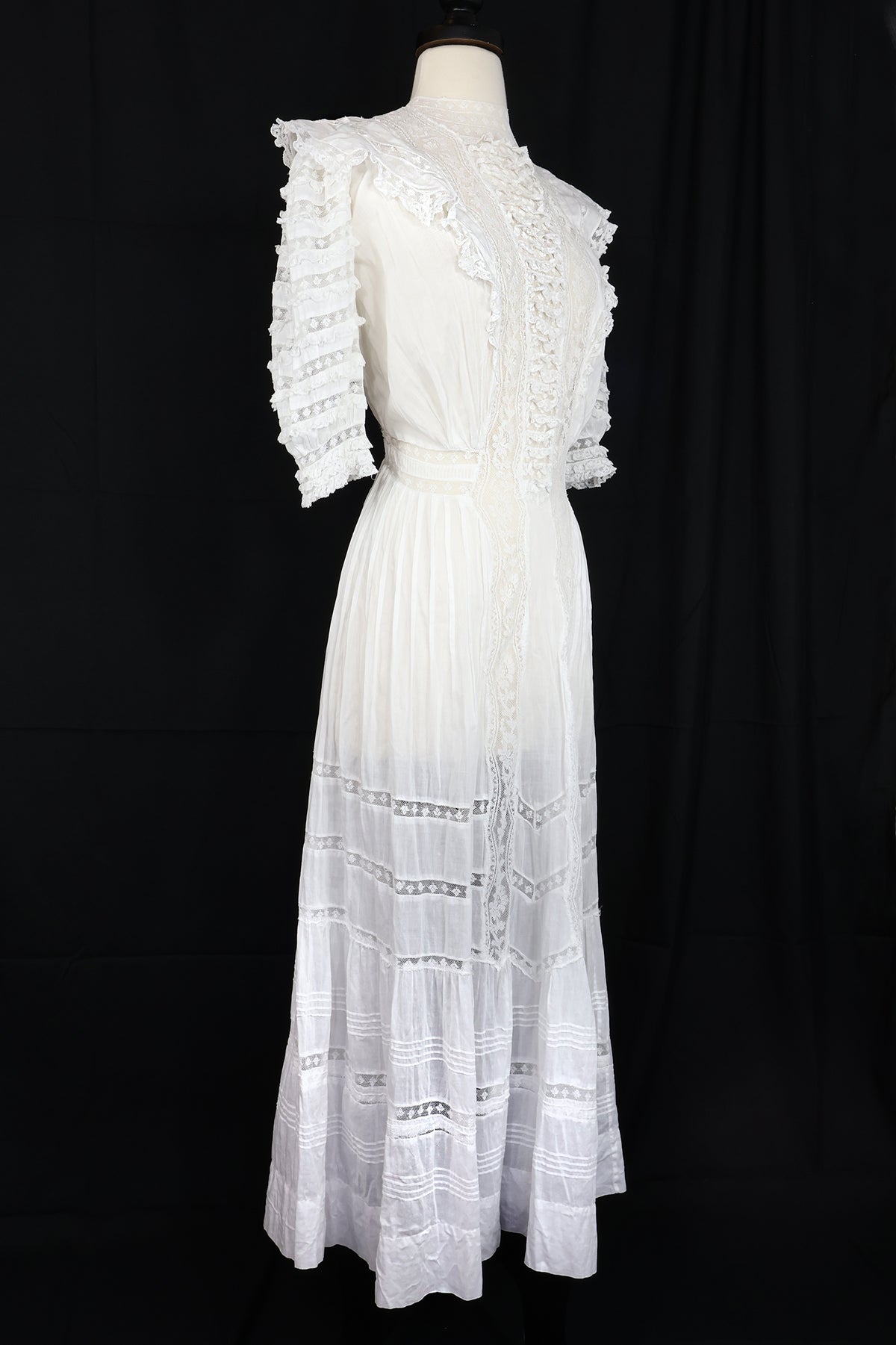 Antique 1910s White Lace Dress