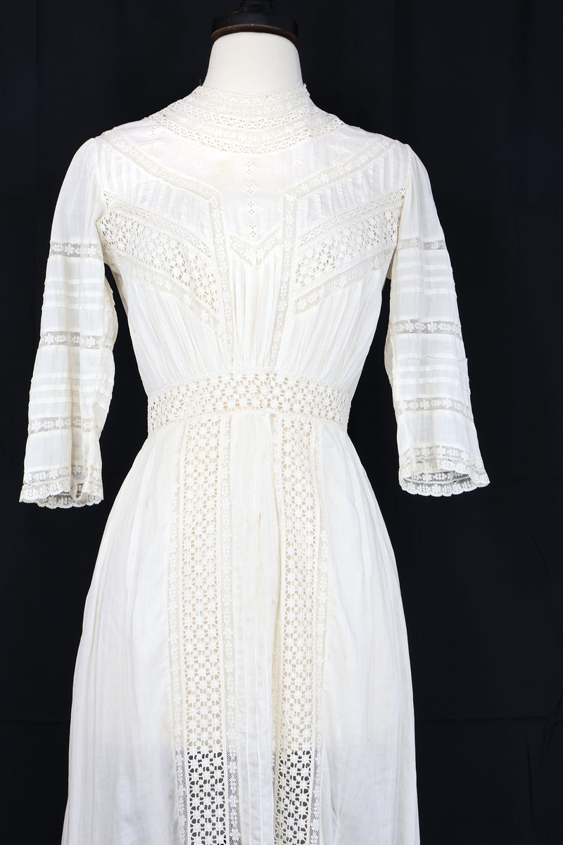 Antique 1910s White Lace Dress - 25 inch Waist