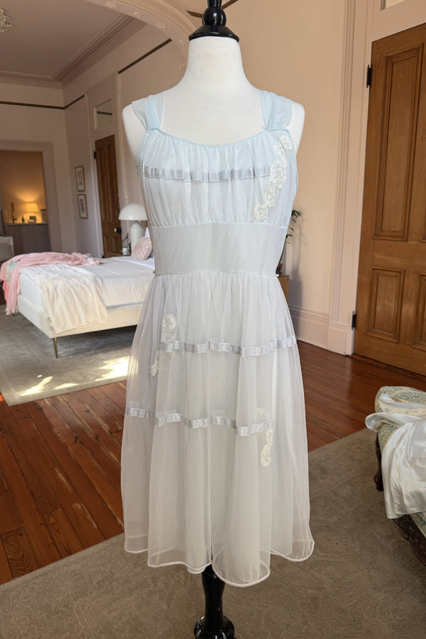 Vintage 1950s Soft Blue Nylon & Lace Gown - Size Large
