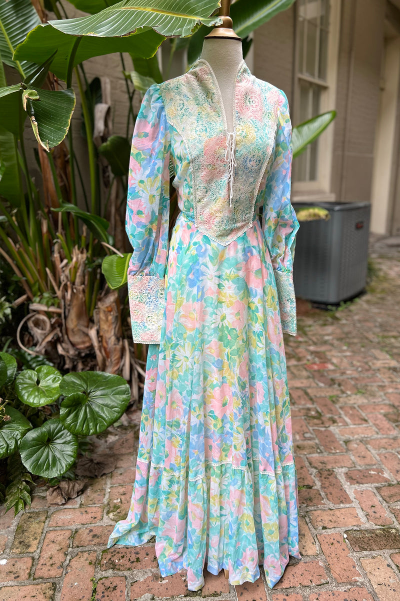 Vintage 1970s Gunne Style Floral Maxi Dress Vintage 1970s Gunne Style Floral Maxi Dress