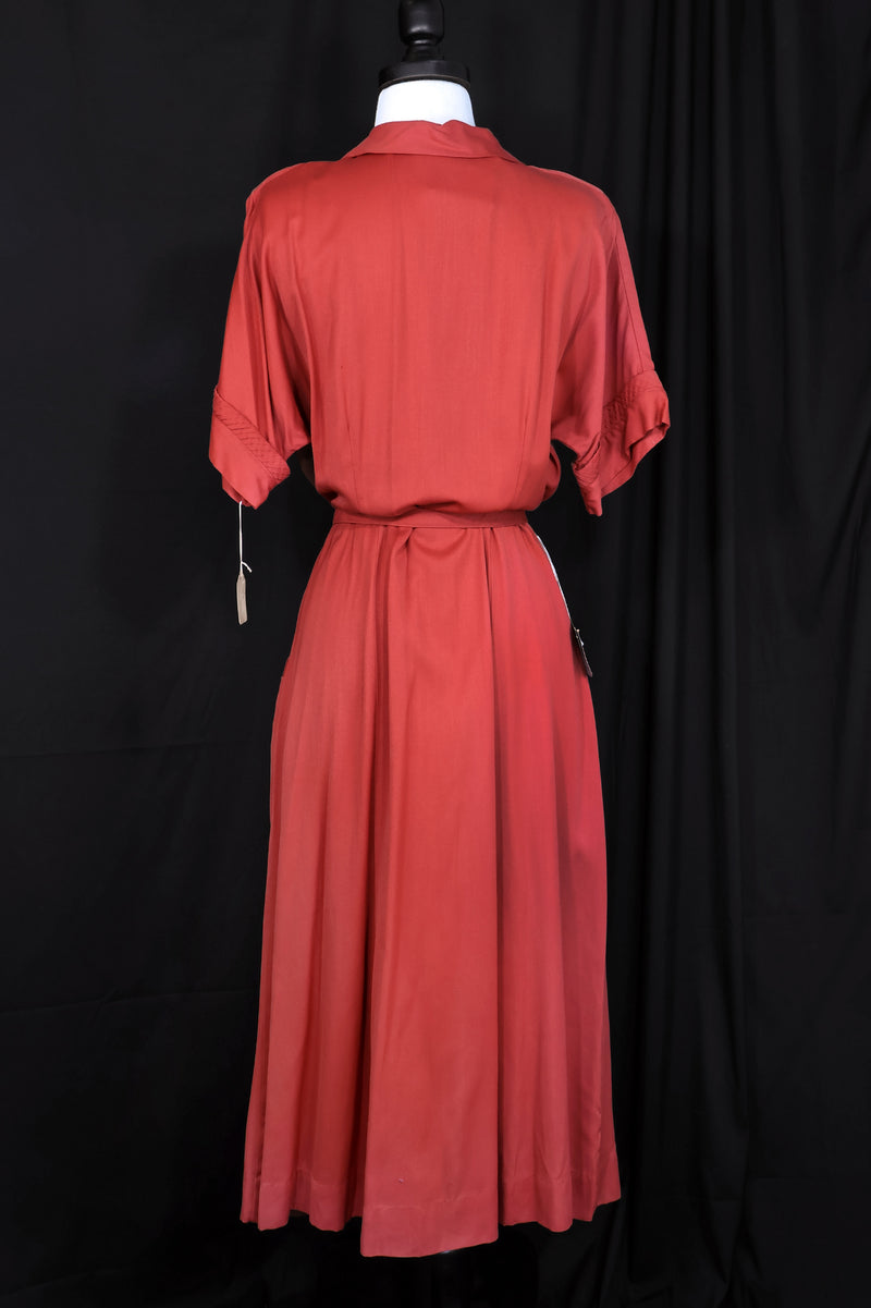 Vintage 1940s Rust Red Dress - 34in Waist Vintage 1940s Rust Red Dress - 34in Waist