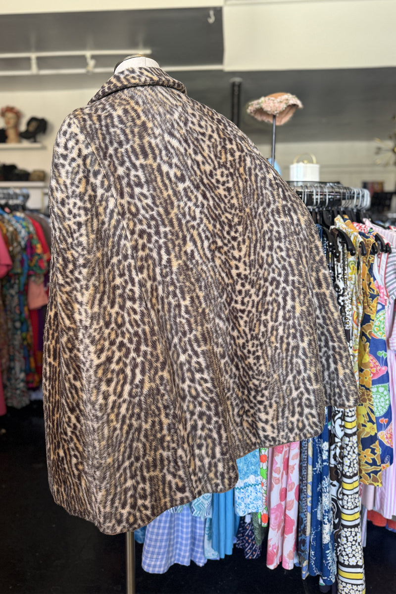 Vintage 1950s/60s Faux Fur Leopard Cape